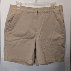 Lauren Ralph Lauren Size 8 Chino Tan Shorts. 100%Cotton